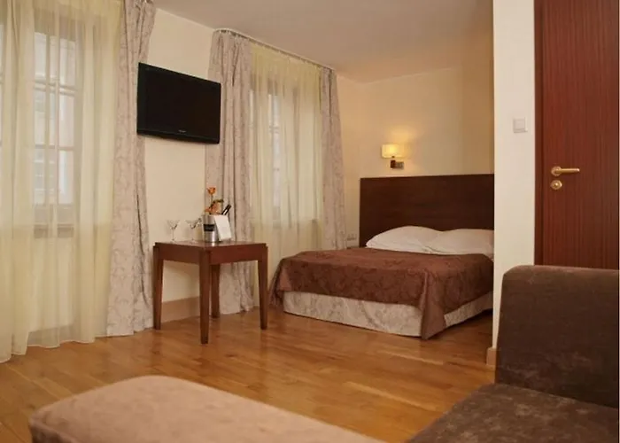 게스트하우스 M.f. 3*